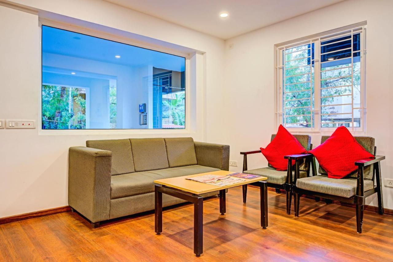 Oyo Townhouse 74871 Thoraipakkam Hotel Chennai Ngoại thất bức ảnh
