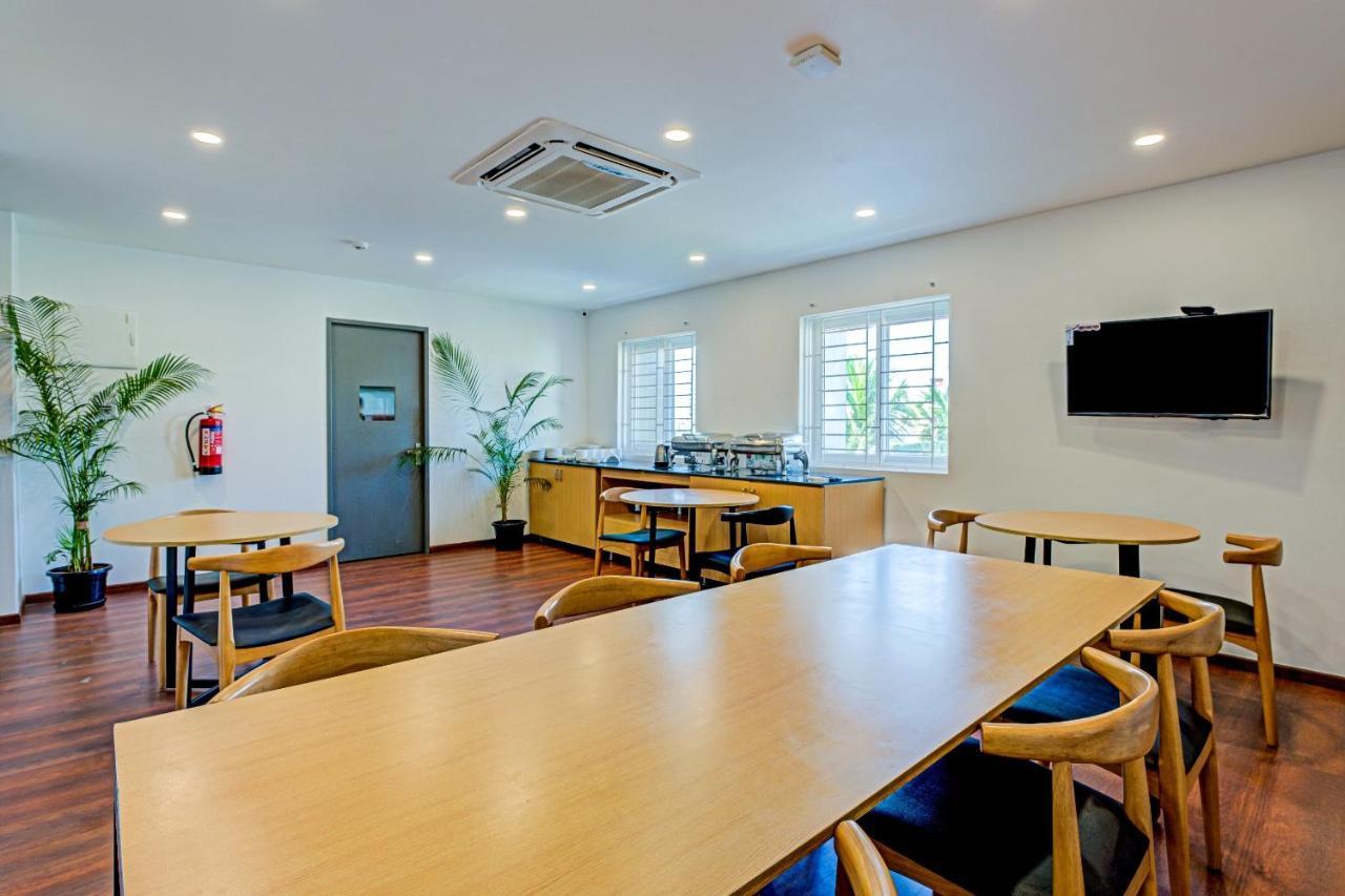 Oyo Townhouse 74871 Thoraipakkam Hotel Chennai Ngoại thất bức ảnh